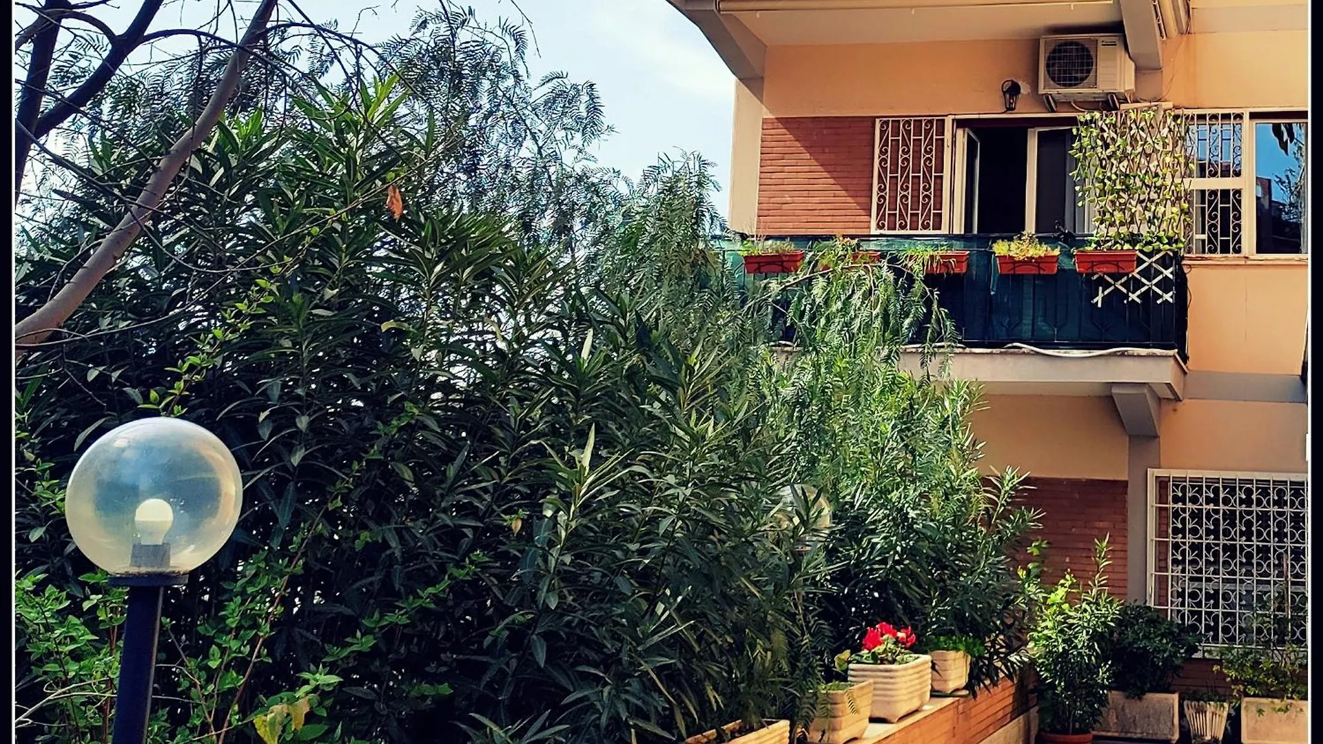 Holiday home Il Cupolone In Pineta - Two Steps In The Pinewood Towards The Vatican! Rome Italy